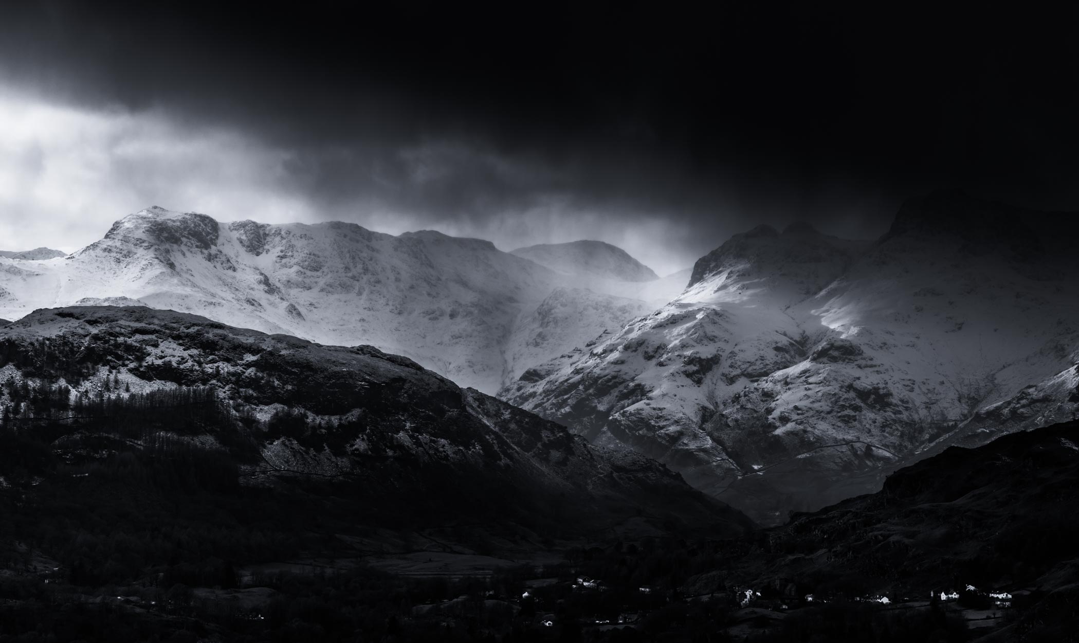 Winter in the Mountains: Lake District Tour - Image 9